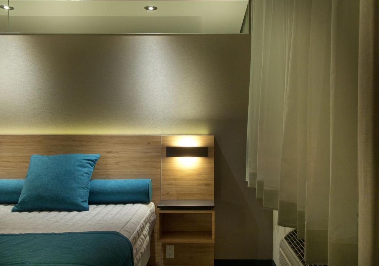 Ramada By Wyndham Laval Hotel Exterior photo